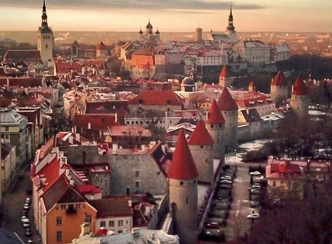 Cosy Small Apartment, Free Parking, Near Old Town *