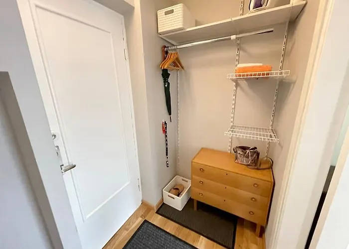 Cosy Small Apartment, Free Parking, Near Old Town *