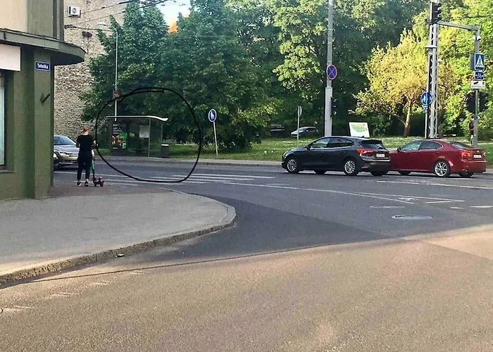 Cosy Small Apartment, Free Parking, Near Old Town 公寓